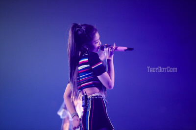 jennie
注明TadyDotCom，不标别改‼️