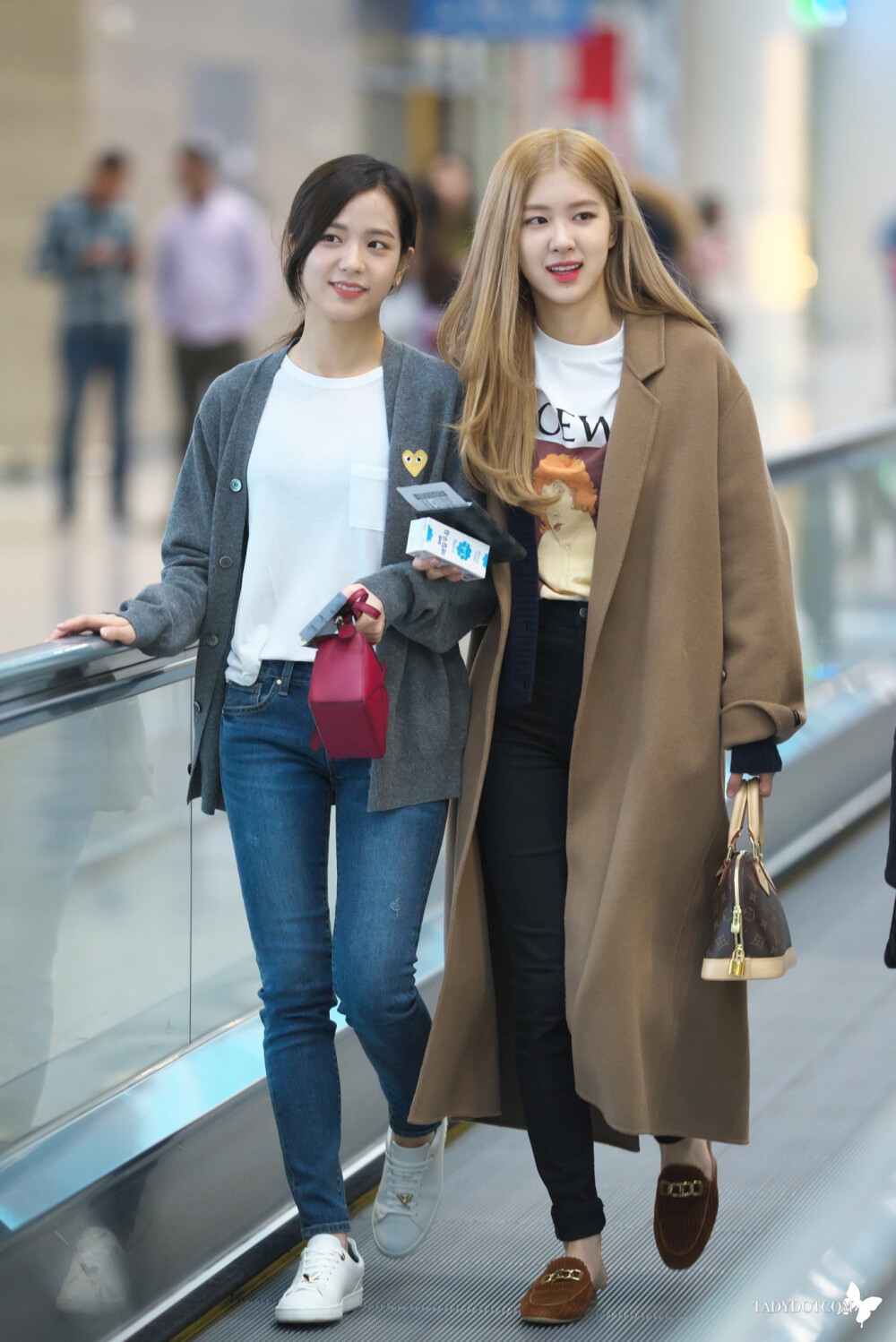 jisoo
注明TadyDotCom，不标别改‼️