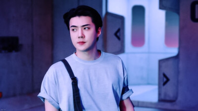 吴世勋 Sehun
“我的世界很小很小 你来了 就满的刚刚好”
✓抱图者发抖音写小说弄橙光请告知出处
→By玖生一世