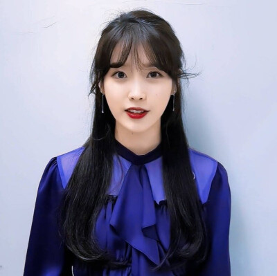 IU