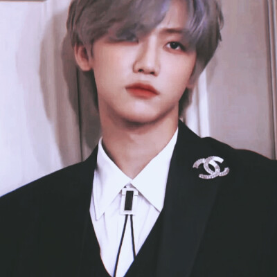 罗渽民-原截lacey