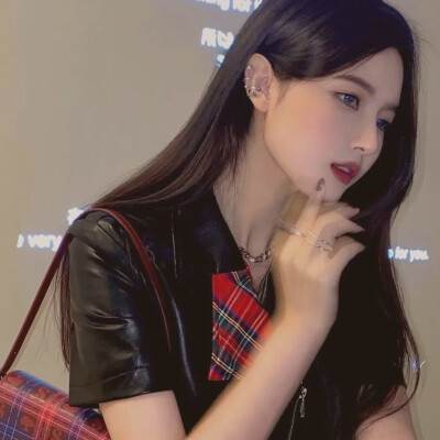 “你未来的样子 藏在现在的努力里”
图源：清夏十五_