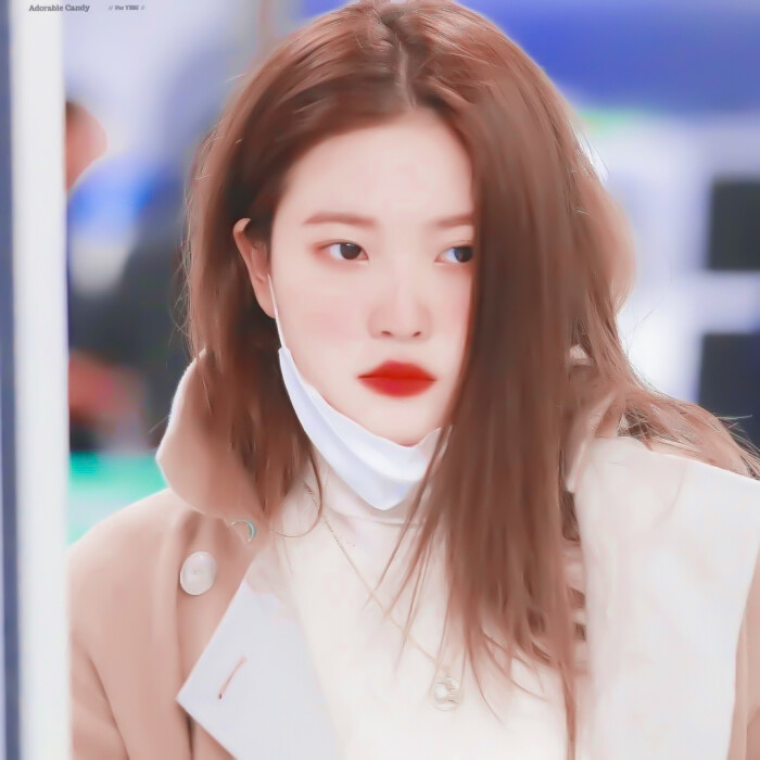 金艺琳
cr.adorablecandy81