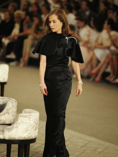 伊莎贝尔·于佩尔