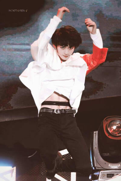 今天又是帅气的丁儿