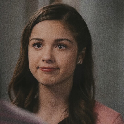 You said forever, now I drive alone past your street.
◈ Olivia Rodrigo ◈ Drivers license ◈