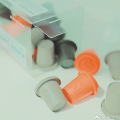 甜甜哦
与美好不期而遇
摄影@草莓小绒绒
#十月你好##乘车时拍到的窗外风景# ​​​