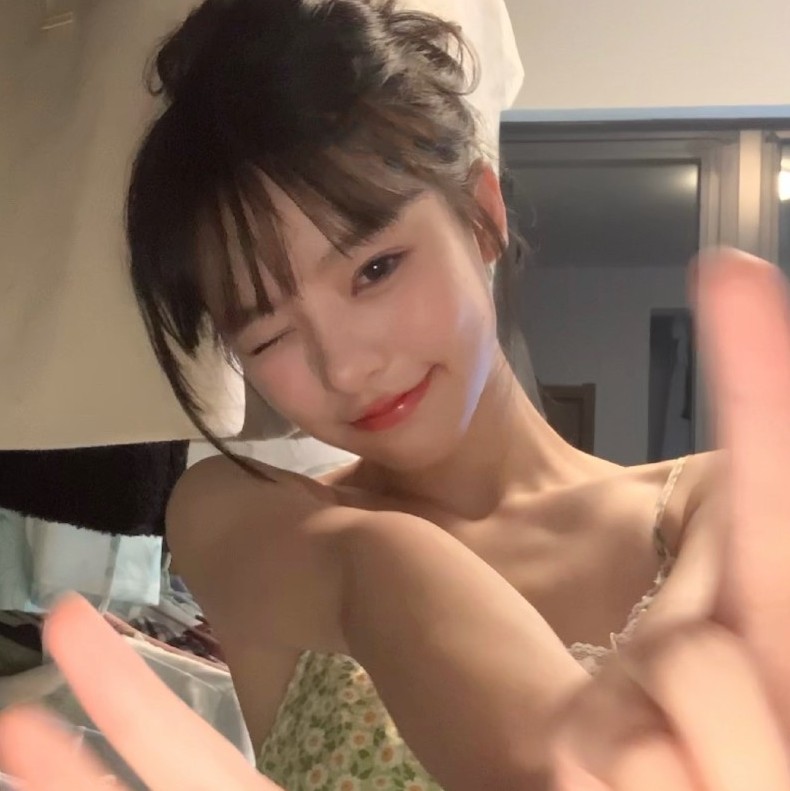 女生头像
注明余韫 