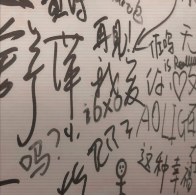 李露朵。
©Photo__B