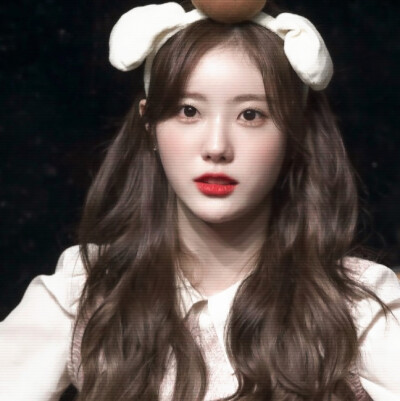 李露朵。
©Photo__B