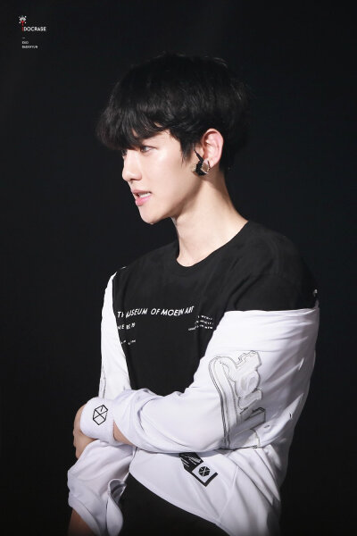 cr.IDOCRASE