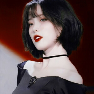     “看清楚了，这是我的人。”