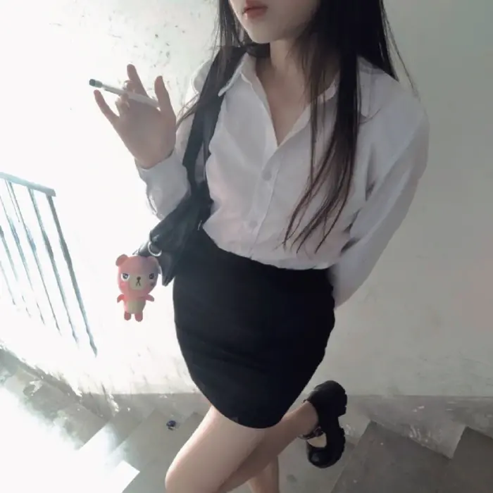 女头