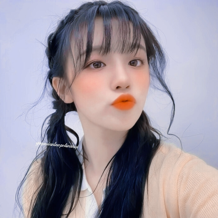 *浪漫满屋。
原池妤丸。