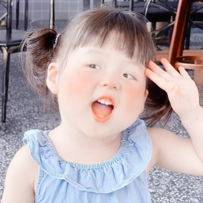 希望你一直是幼儿园里为我鼓掌最用力的小朋友
原截：姜稚寻