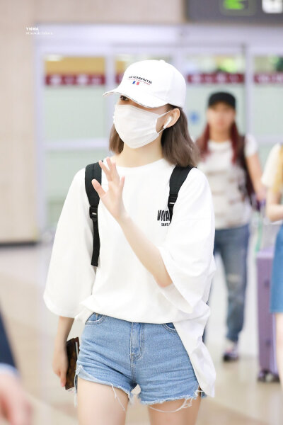 宫脇咲良
注明39ynwa，不标别改