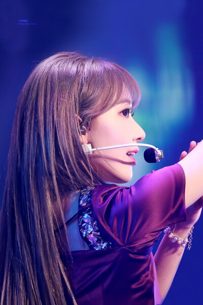 宫脇咲良
注明39ynwa，不标别改