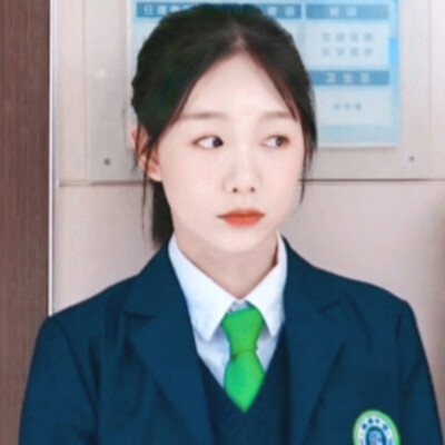 周斯越×丁羡
因为他说“彼方尚有荣光在”我们半事相逢 依旧少年如风 你好 我的露水同桌
二传注明沈智秀