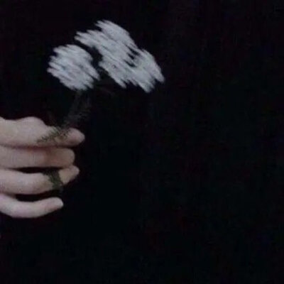 黑色背景图 | 所有的经历都是学习