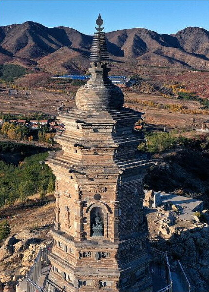 蒙 赤峰 静安寺佛牙舍利塔