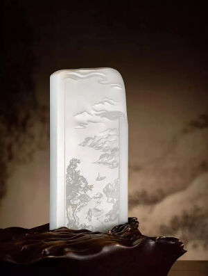 方寸之间，大美玉牌

