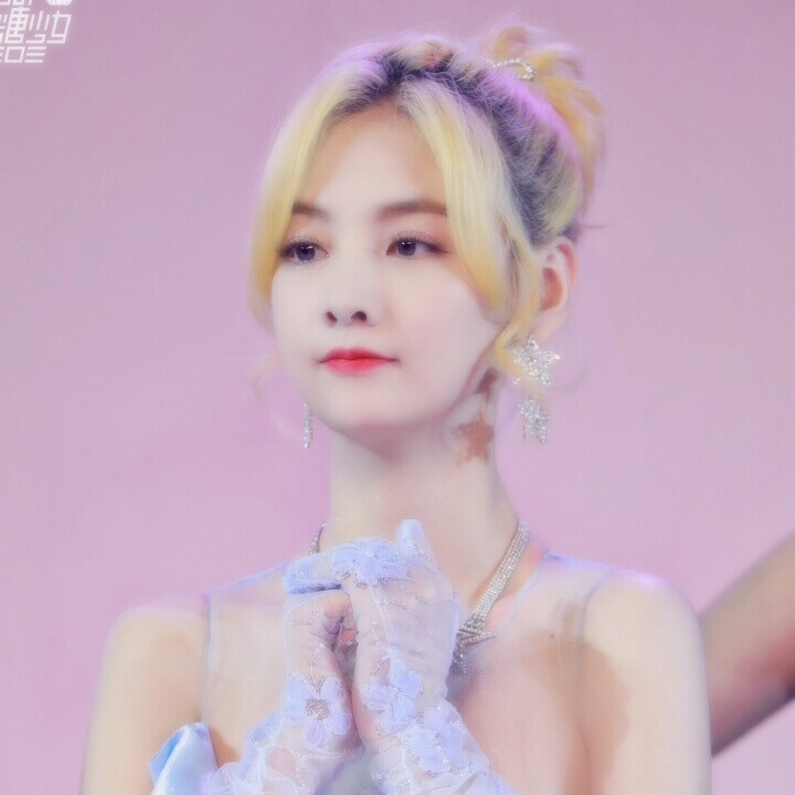 硬糖少女303团头
禁二改