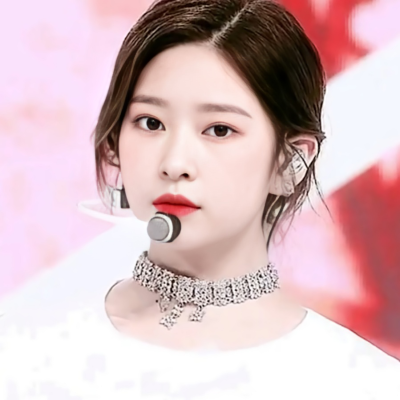 姜惠元 金珉周 宫脇咲良 安宥真 裴珠泫
已修复 微调 可二改