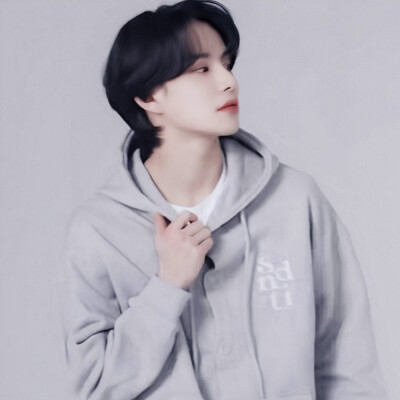 
JUNGWOO.