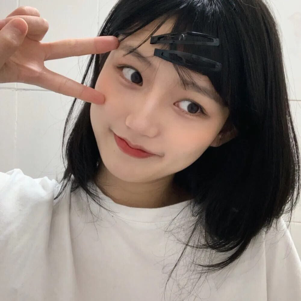 头像／如果跟喜欢的人旅游 目的地也可以是楼下小卖部