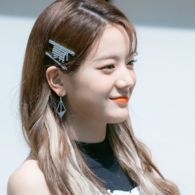 
●张圭俐
fruityscent1227·byfromis_9