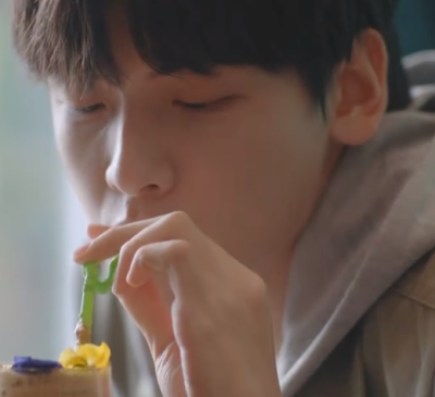 曾鲤和刘宇诚都好奶!!!