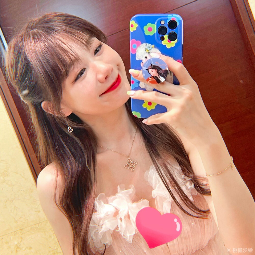 我把喜欢写在风里，从此整个世界是你
自修‖抱图dd‖禁二改