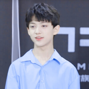 【TF家族三代陈天润】
陈天润头像.
[抱图点赞&收藏专辑 二改二传注明]
[重庆夏日©自截自调 请尊重劳动成果]