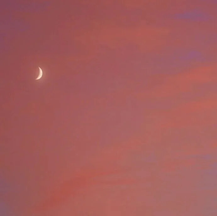 背景图の今天对你的爱意多于昨天但远不及明天
图源自微信@情侣头像男女 侵权删