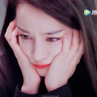 迪丽热巴
©林安