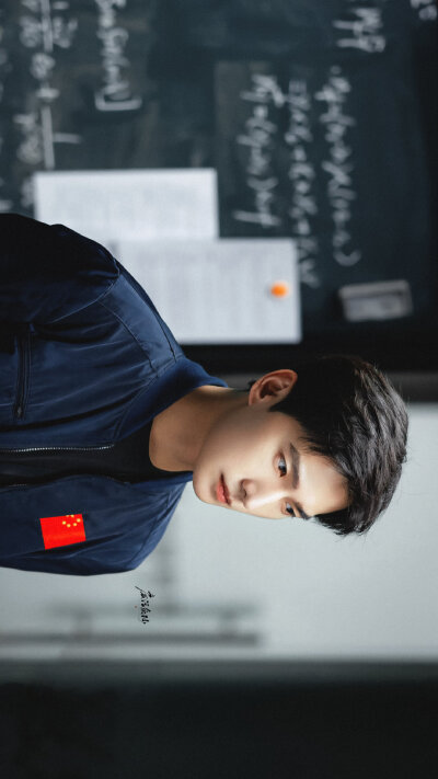 #杨洋#×你是我的荣耀
脸蛋天才 ​​​
cr@废话鱼仔