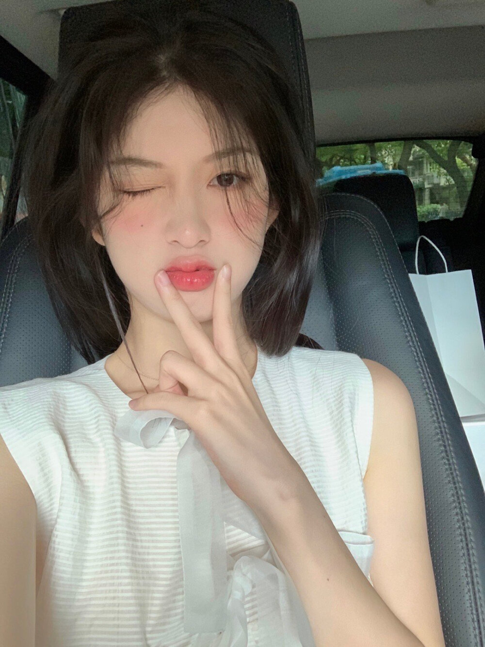 ~weibo:梁子玥越/暴躁妹妹o~