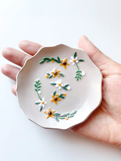 软陶饰品，设计师Cristal Clay 