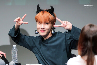 ©HopeSmiling