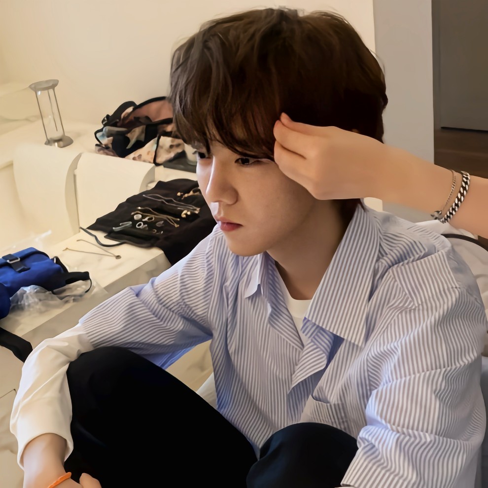 鹿晗可二改。
已修复注明。