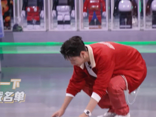 ✨小喵人现原形～一屁股坐在自己jiojio上✨ ​​​