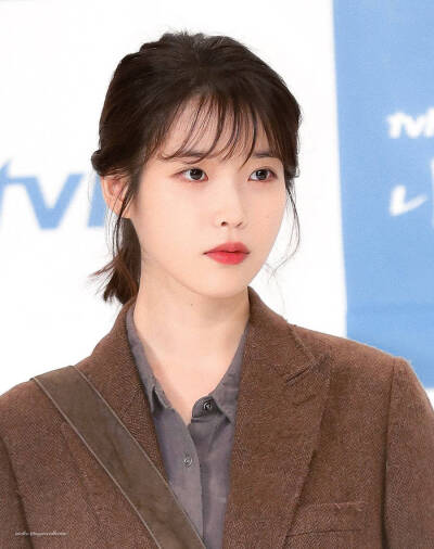 IU