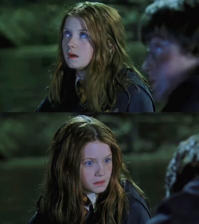 Ginny | Harry Potter ​​​ The beautiful blue eyes she has
wb@Simmons_dx
