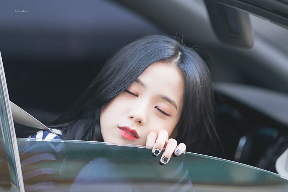 JISOO