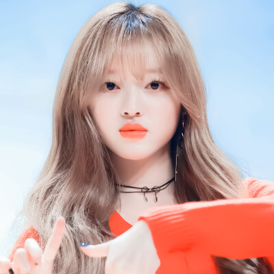 ：yooa
“有些人，一旦遇见，便一眼万年;有些心动，一旦开始，便覆水难收。”
原©®Lauren_siah
二传标明池肆染