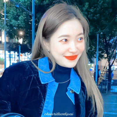 “欧尼酱～”
苏粟粟/金艺琳