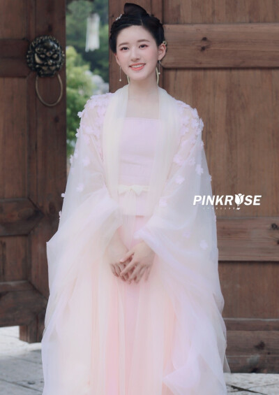 传闻中的陈芊芊