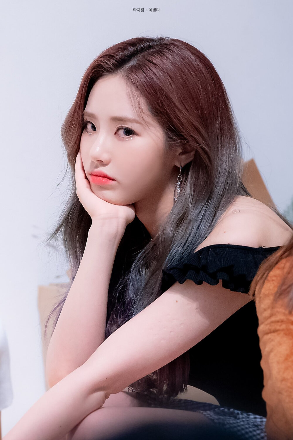 朴池原
cr.jiwon_is_pretty