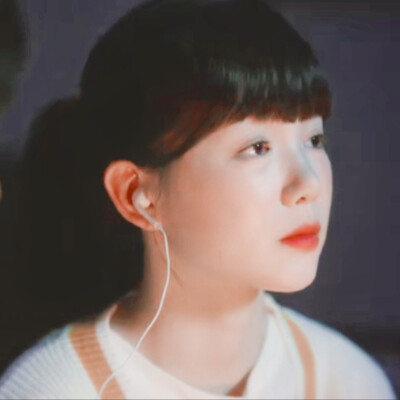 周斯越×丁羡
“为爱考清华，想想都伟大”
二传注明沈智秀