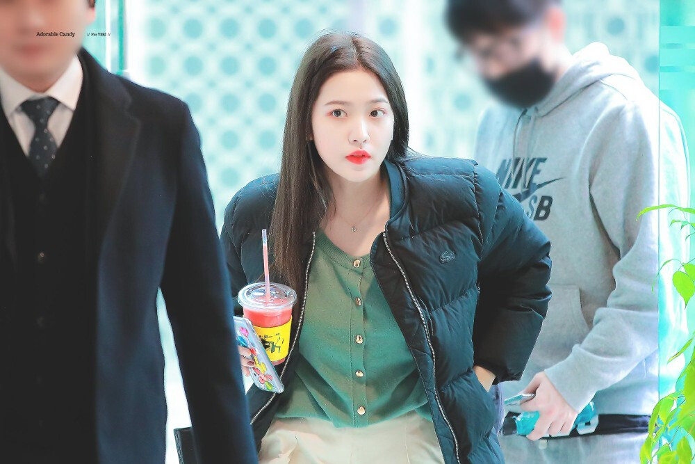 yeri
cr.adorablecandy81